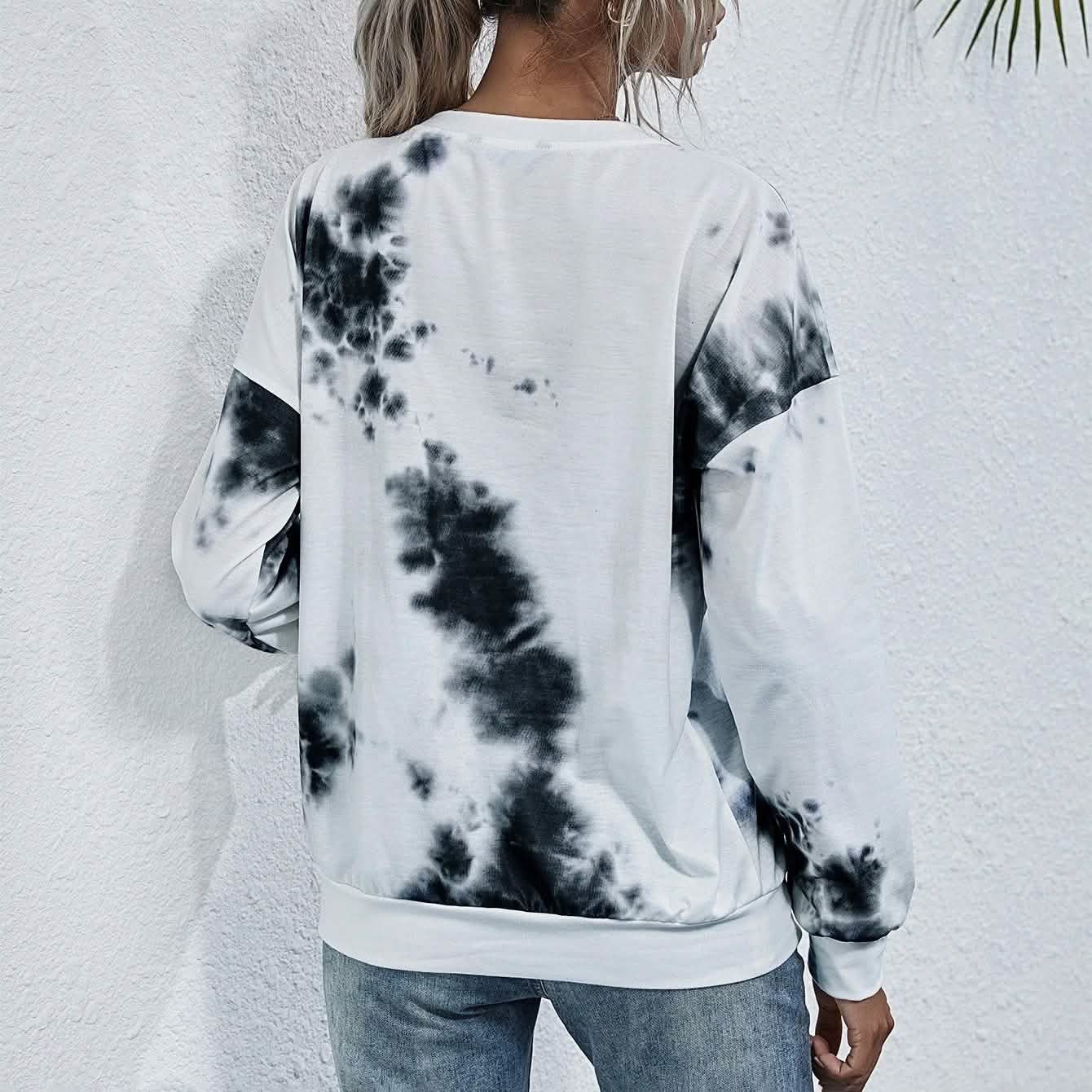 Tie Dye Round Neck Sweatshirt